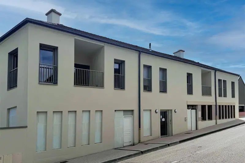 Laminated Wood Joinery: Residential Complex, Morainvilliers, France