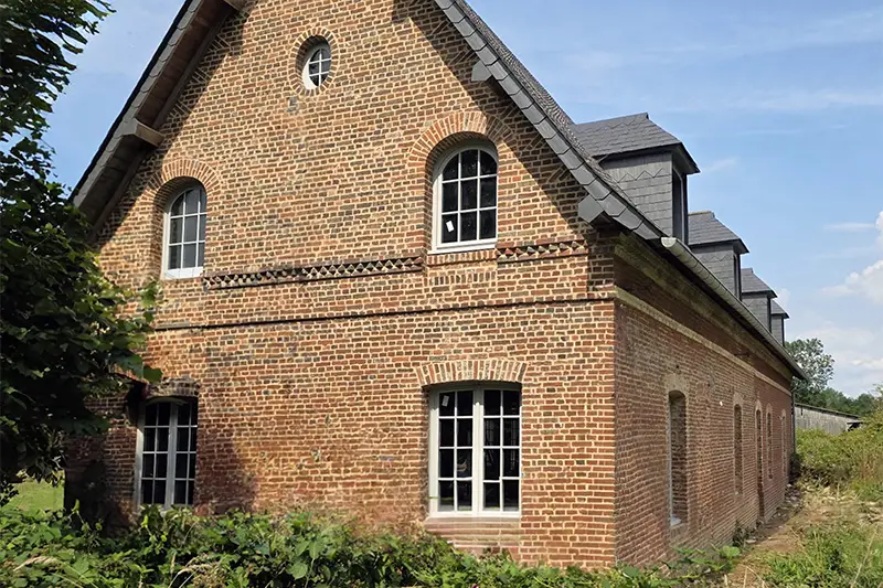 Laminated Wood Joinery: Residential project in Normandy, France