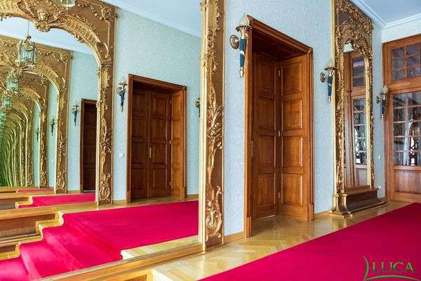 Laminated Wood Joinery: The Registry Office of the 3rd District