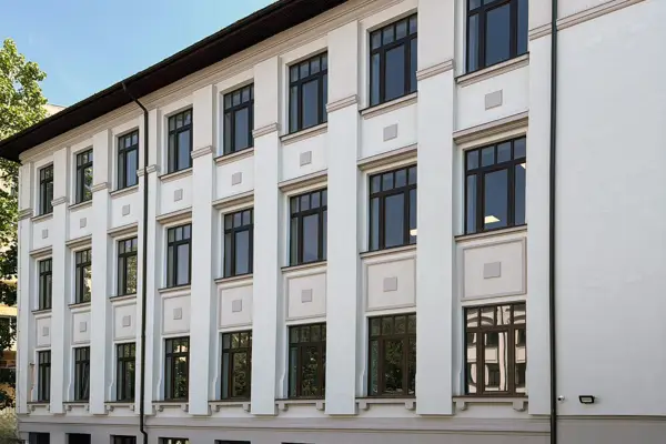 Laminated Wood Joinery: Mihai Eminescu College, Bucharest, Romania