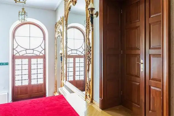 Eliad House: Interior & Exterior Doors from Laminated Wood