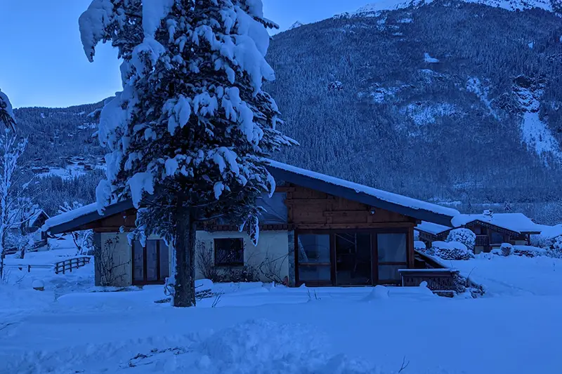 Tâmplărie Lemn Stratificat: Cabană Rezidențială, Les Houches, Franța