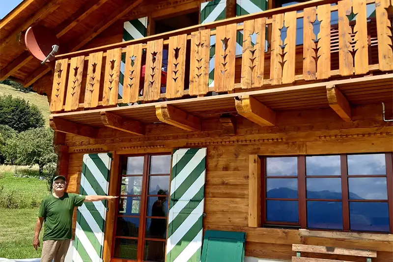 Tâmplărie Lemn Stratificat: Cabană Rezidențială, Leysin, Elveția