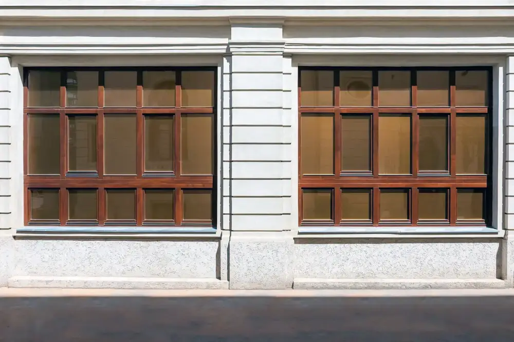 Laminated Wood Joinery: Odeon Theatre, Bucharest, Romania